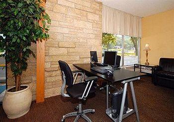 ווינונה Quality Inn מראה חיצוני תמונה